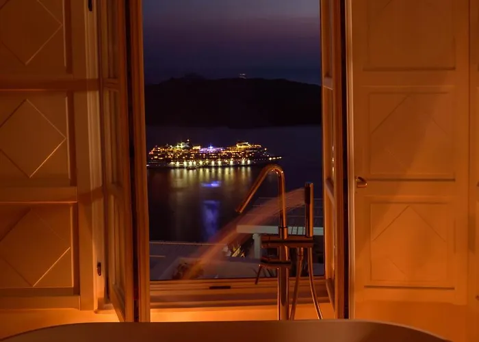 Anemos Family Apartment Fira (Santorini)