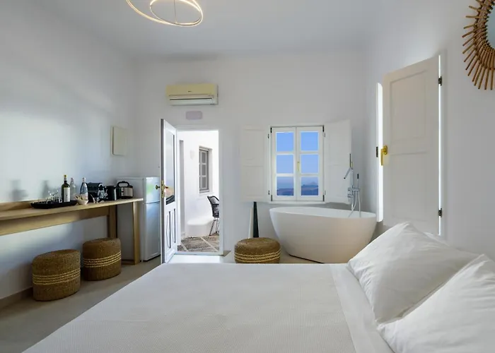 Apartment Anemos Family Fira (Santorini)