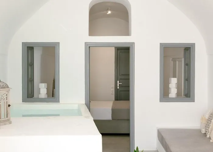 Anemos Family * Fira (Santorini)