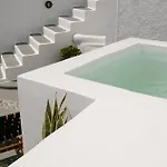 Anemos Family * Fira (Santorini)